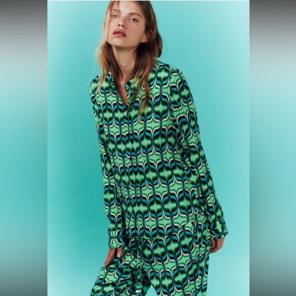 Zara Multicolored Print Pajama Style Top - Picture 8 of 9